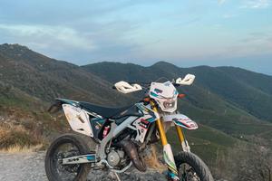 Motard Valenti Racing SM 50

