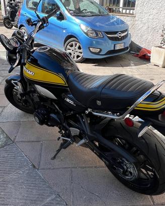 Kawasaki. Z900RS