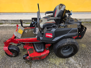 Trattorino tagliaerba toro raggio zero 24,5 CV
