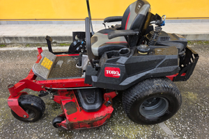 Trattorino tagliaerba toro raggio zero 24,5 CV