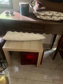 Consolle in legno massello scuro, vintage.