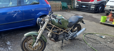 Ducati Monster 600 cc