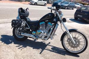 Suzuki Intruder 600