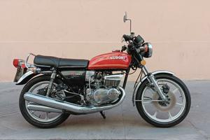 SUZUKI GT380 B (1976) Cerchi Lega SAIAD Targa Oro