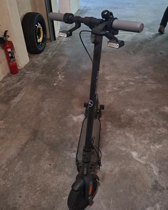 Monopattino elettrico nineboot NBScooter0128