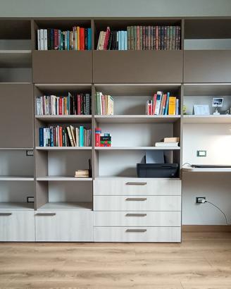 Arredo soggiorno/studio: libreria e mobile TV