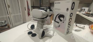 META QUEST 2 + ACCESSORI (BATTERIA EXTRA)