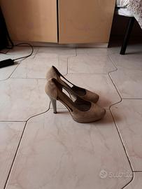 Decolletè alto Nero Giardini