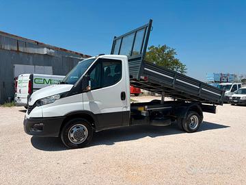 Camion Iveco Daily 35-140 Ribaltabile