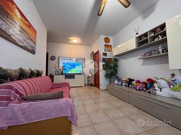 3 LOCALI A PESCHIERA BORROMEO