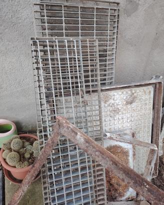 Griglie, coperchio pvc e pozzetto metallico