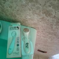Massaggiatore viso LED