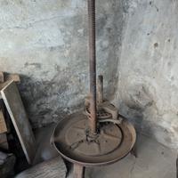 Antica vite per torchio