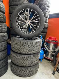 Cerchi in lega R’18