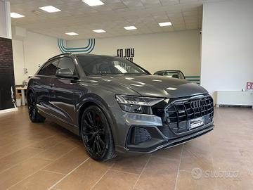 Audi Q8 50 TDI 286 CV quattro tiptronic Sport