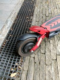 monopattino kaabo mantis 10