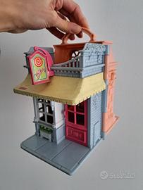 2001 Fisher Price Sweet Streets Candy Shop