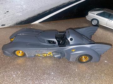 Hot Wheels Elite, scala 1:18 Batmobile 1989