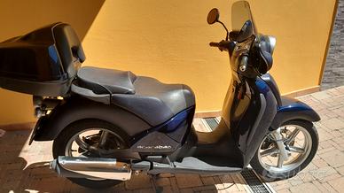 Scooter Scarabeo 200