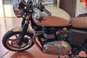 Triumph Boneville SE