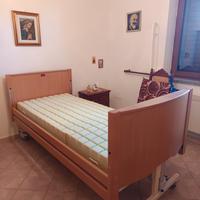 Letto ortopedico elettrico da degenza 
