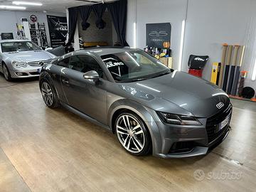 Audi TT MK3 2.0 TFSI S-LINE