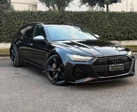 Audi RS 6 Avant 4.0 TFSI V8 quattro tiptronic carb