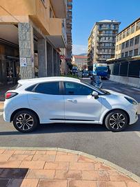 ford puma  hybrid 1.0 Ecoboost 125 cvs&s