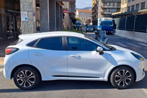 ford puma  hybrid 1.0 Ecoboost 125 cvs&s