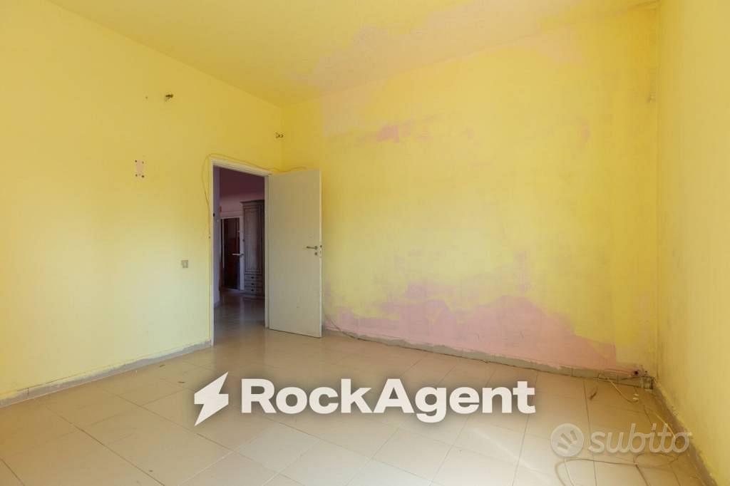 Apartment in Livorno, Garibaldi, Consiglio di Zona 2 - Altro