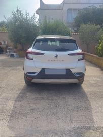 Auto Renault Captur 2