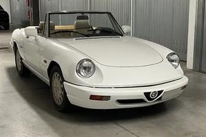 Alfa Romeo Duetto Spider 2.0 IV Serie, anno 1990