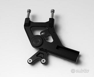 STAFFA POSTERIORE PER PINZA FRENO RADIALE TMAX 530