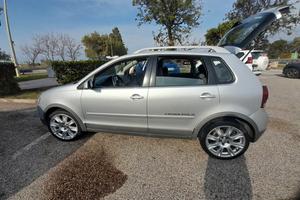 volkswagen cross polo 