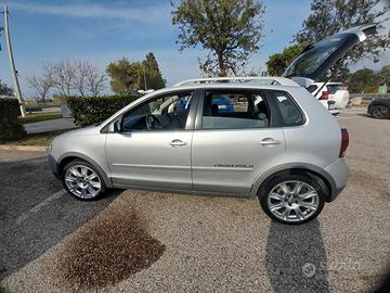 volkswagen cross polo 