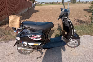 VESPA ET4 125