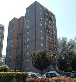 Immobile in asta di 91 m² con 3 locali a Milano