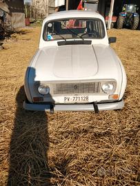 Renault R4