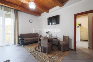 TRILOCALE RISTRUTTURATO A COCCOLIA