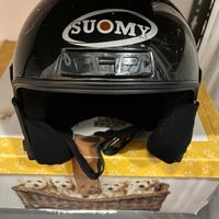 Casco suomy