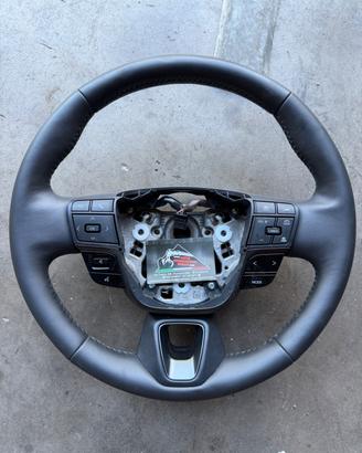 Volante Toyota Chr 2025>