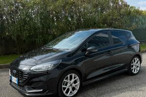 Ford Fiesta 7' serie ST - Line