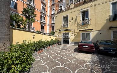 Appartamento a Napoli 4 locali