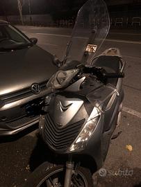 SH150 anno2009 per ricambi