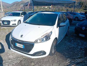 Peugeot 208 BlueHDi 75 S&S 5 porte Active