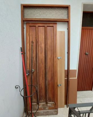 portoncino in legno