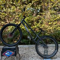 Bike street trial 24"