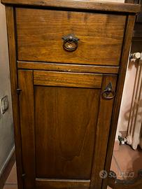 Mobile in legno
