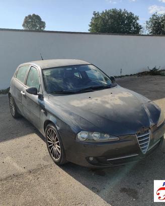 ALFA ROMEO 147 937 1.9 JTDM 8V 120CV ricambi