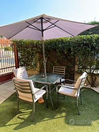 tavolo e sedie giardino